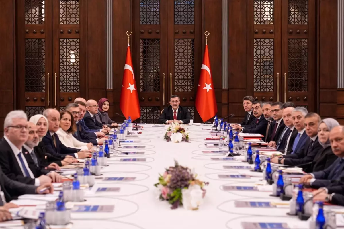 Cevdet Yılmaz: 10 yılda doğurganlık hızı en fazla azalan 5. ülke Türkiye