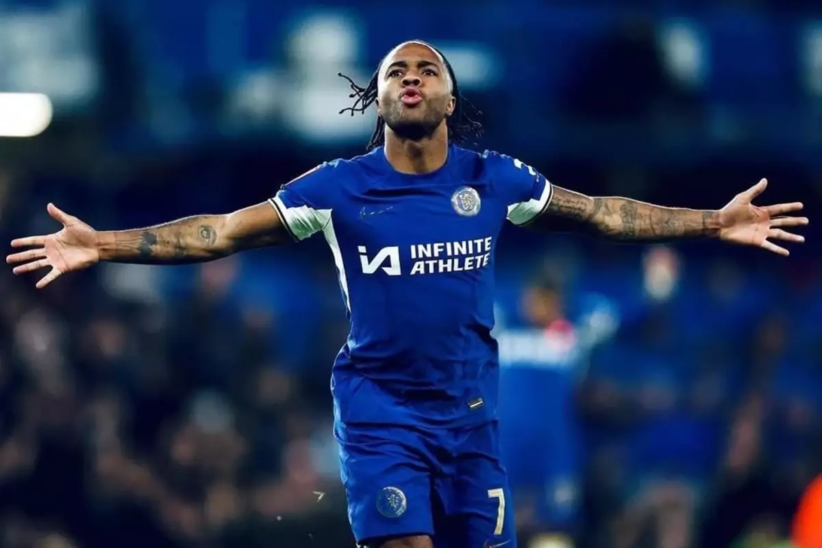 Chelsea\'de Raheem Sterling\'in sözleşmesi feshedildi