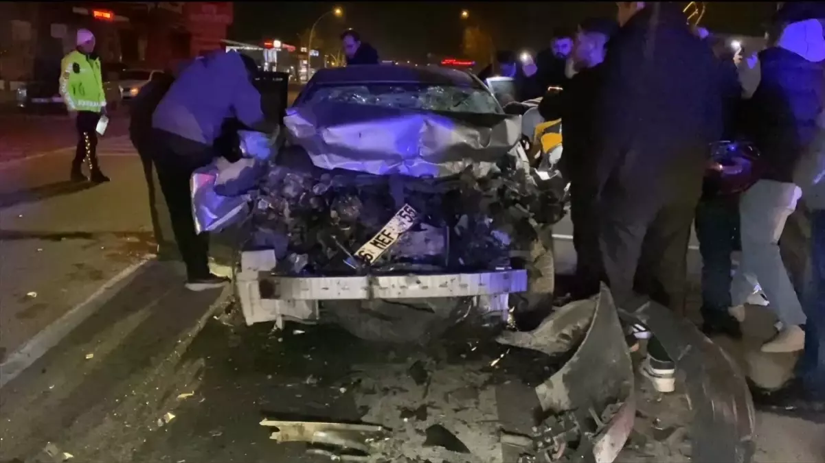 Çorum\'da Kaza: Sürücü Yaralandı