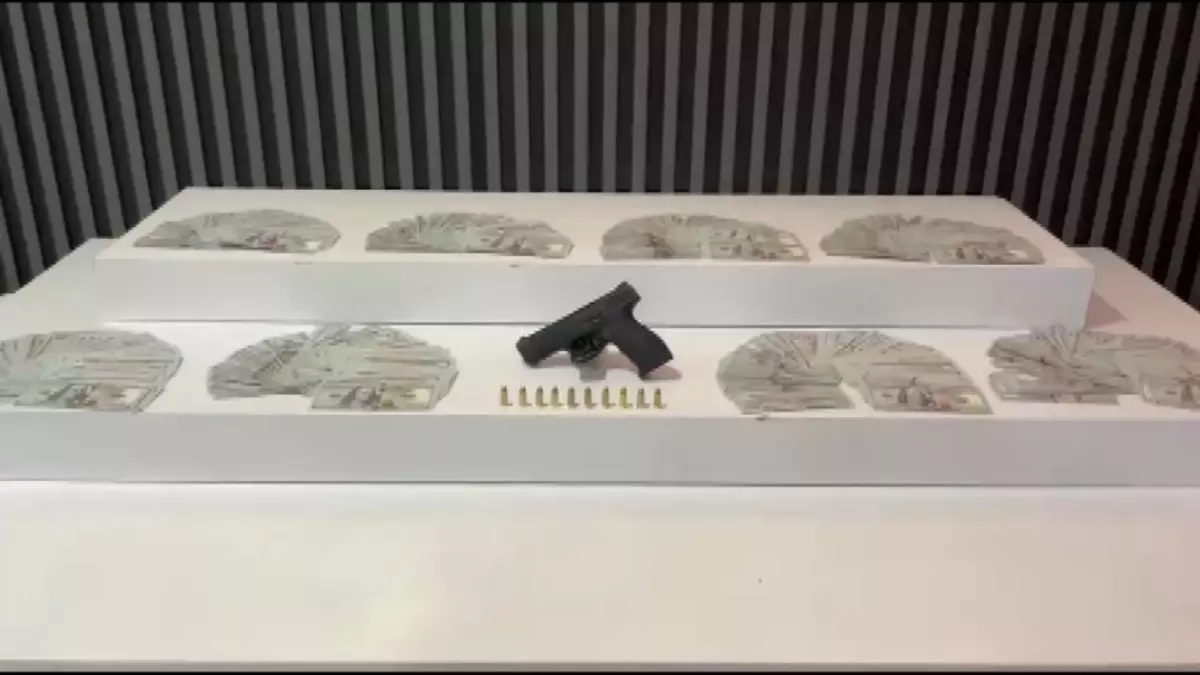 Emekli öğretmeni 117 bin dolar dolandırdı, suç ortağı payını ödemeyince ihbar etti