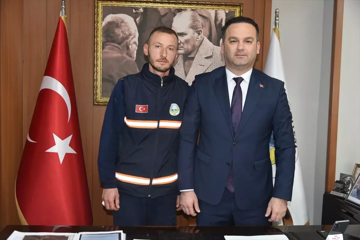 Görele\'de Temizlik İşçisi Dürüstlük Örneği Sergiledi