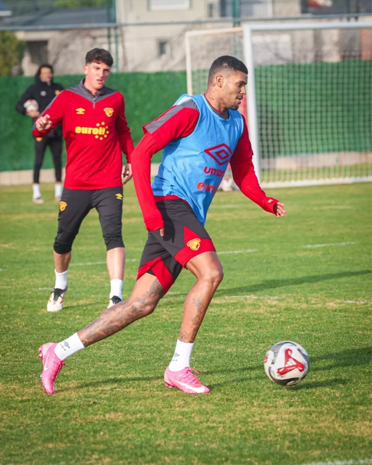 Göztepe, Karagümrük Maçına Hazırlanıyor