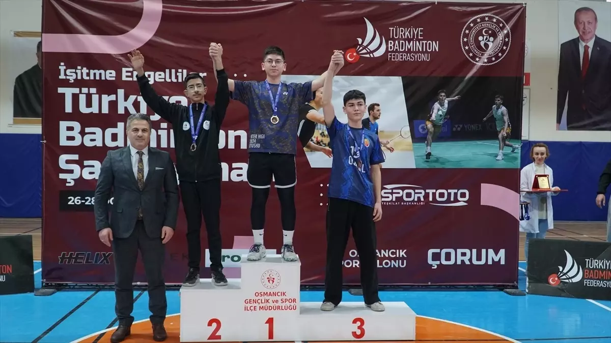 Osmancık\'ta İşitme Engelliler Badminton Şampiyonası Sona Erdi