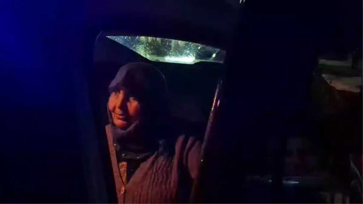 Alzheimer Hastası Şehit Annesi Güleser Kaya, İzmir\'de Bulundu