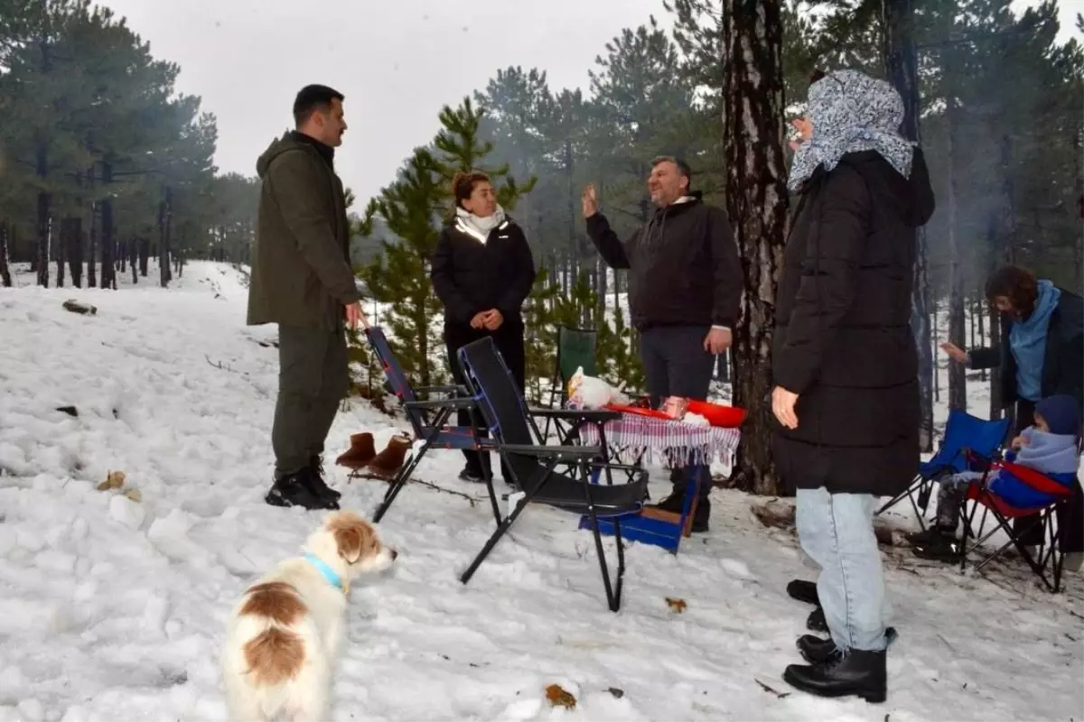 Köyceğiz\'de Kar Keyfi