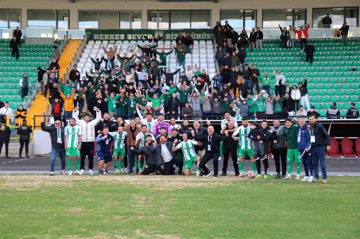 Muğlaspor, Bucaspor\'u Son Dakikada Geçti