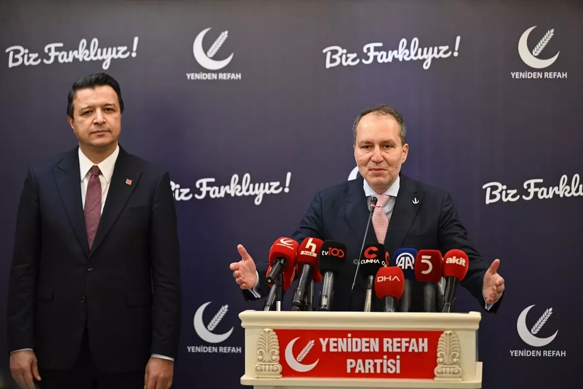 Arıkan ve Erbakan Ortak Basın Toplantısı Düzenledi