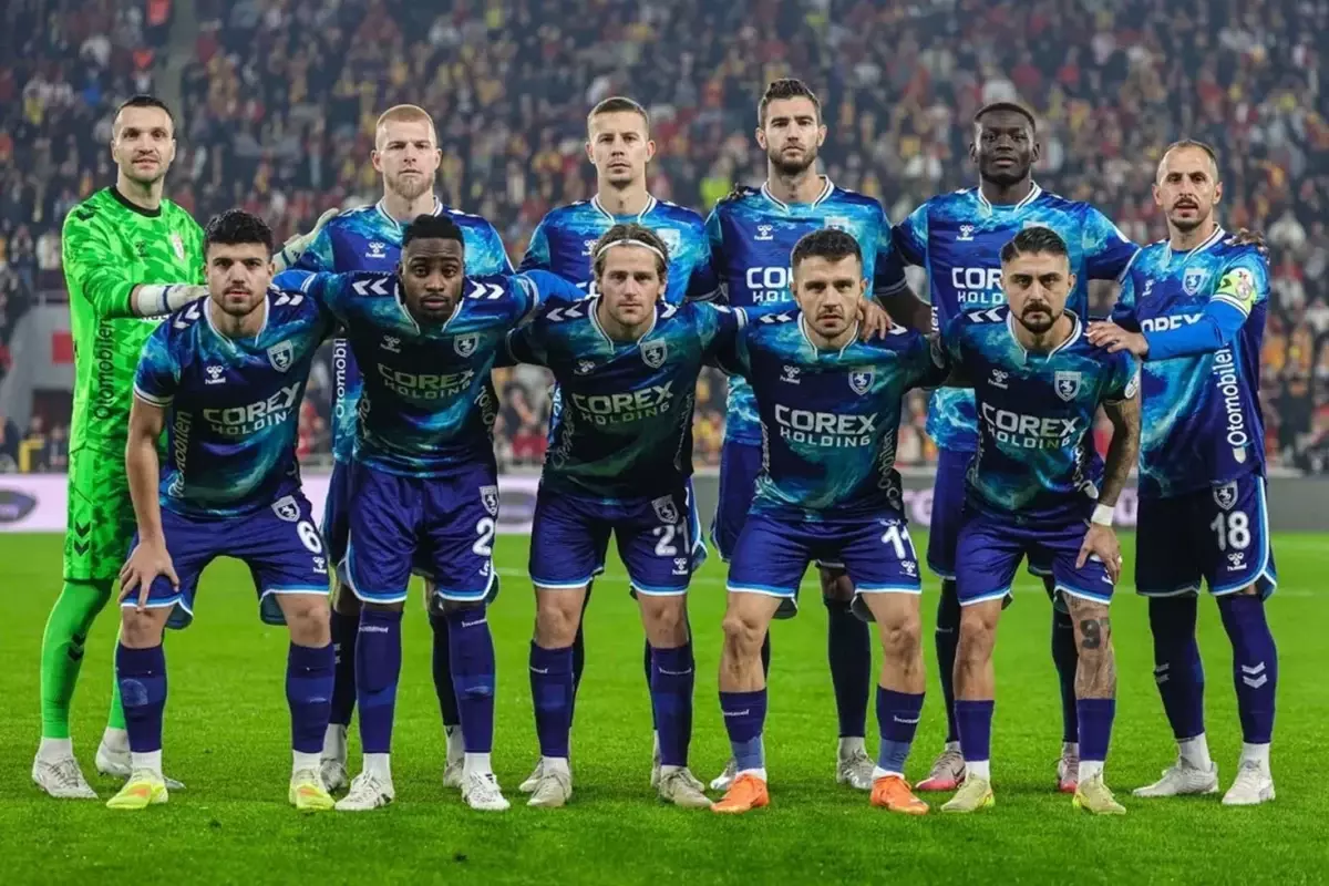 Samsunspor\'un genç yıldızı Eyüp Aydın trafik kazası geçirdi 