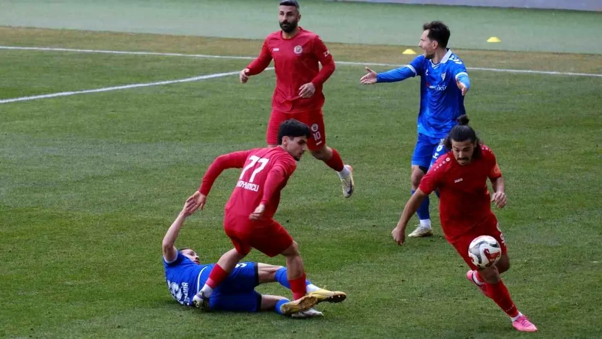 Karaman FK, Erbaaspor\'u 2-1 Yendi