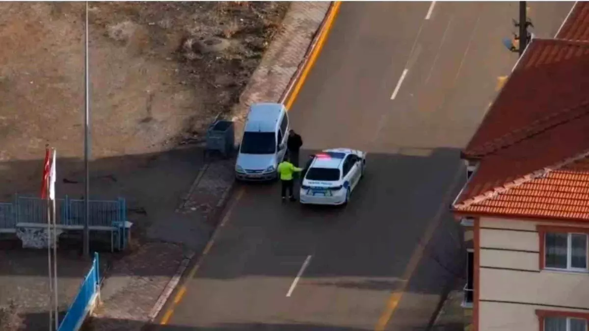 Kırıkkale\'de Ehliyetsiz Sürücüye Cezası