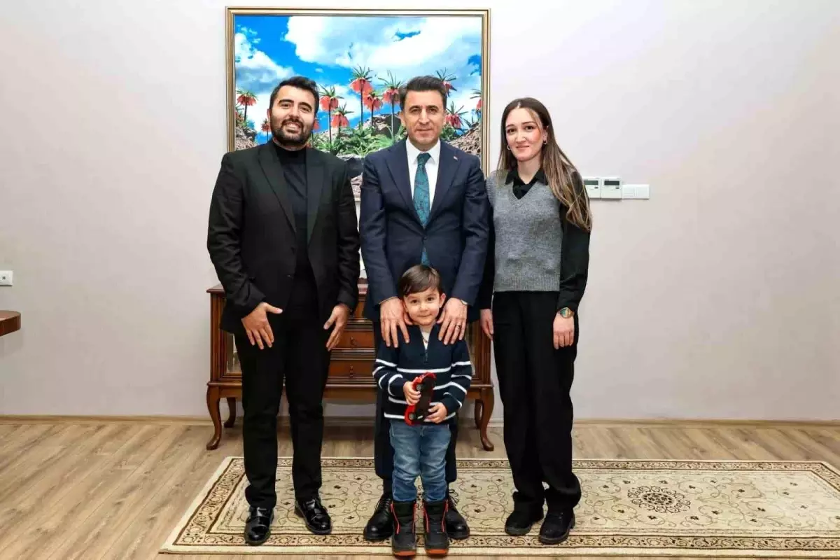 Vali Aygöl, vatandaşlarla bir araya geldi