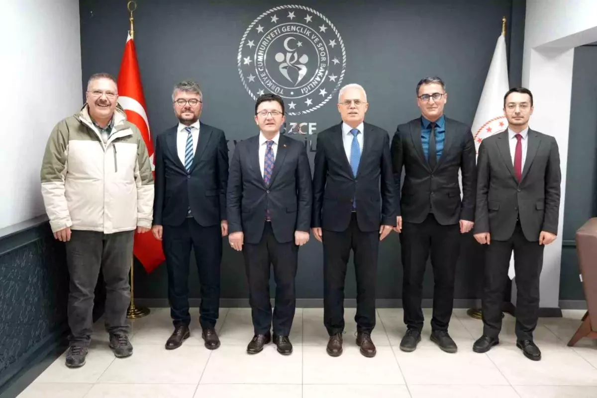 Ali Özdemir Düzce\'de İncelemelerde Bulundu