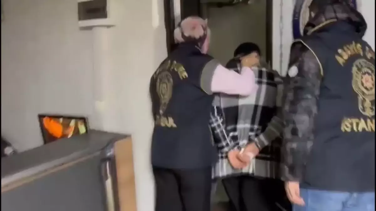 Hırsızlıkla Aranan Fatma E. Esenyurt\'ta Yakalandı