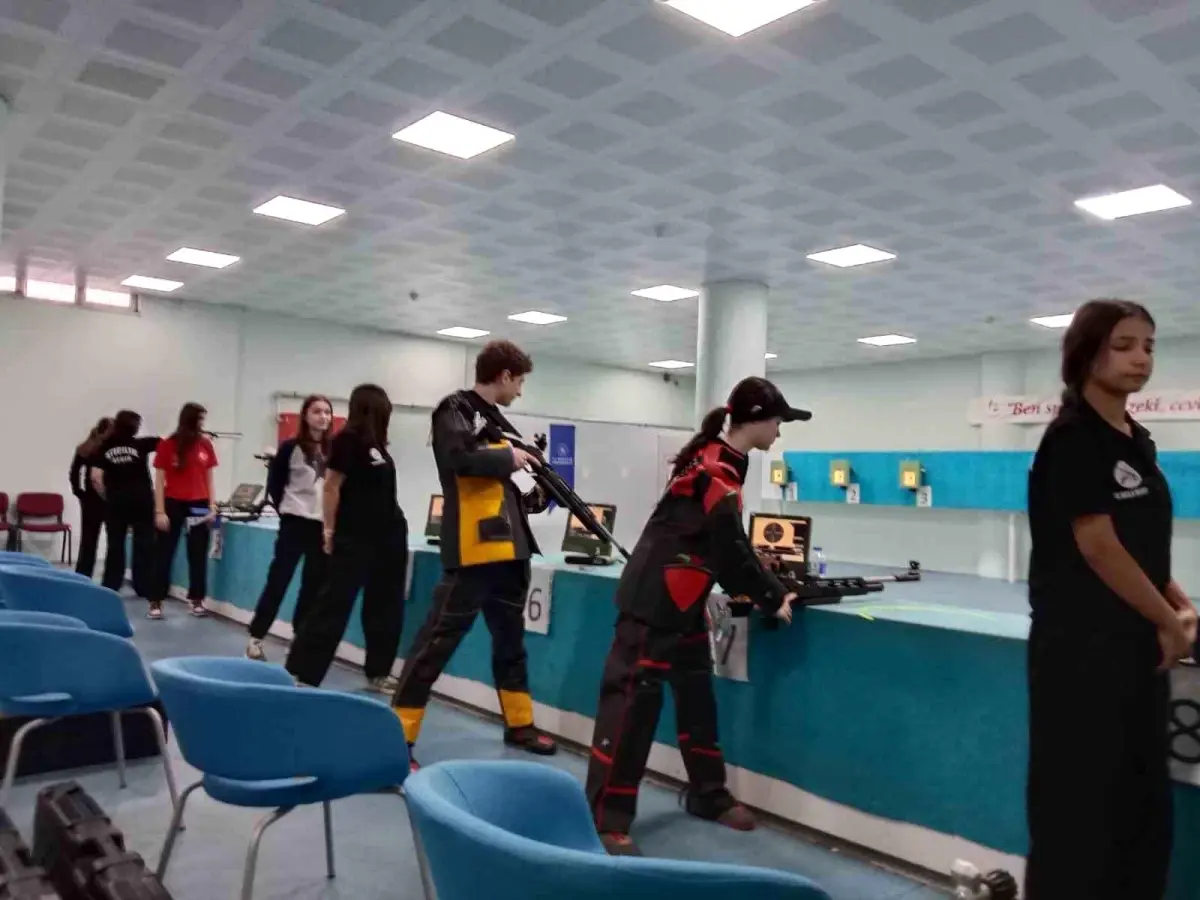 Atatürk\'ün 95. Yılı İçin Havalı Silahlar Şampiyonası