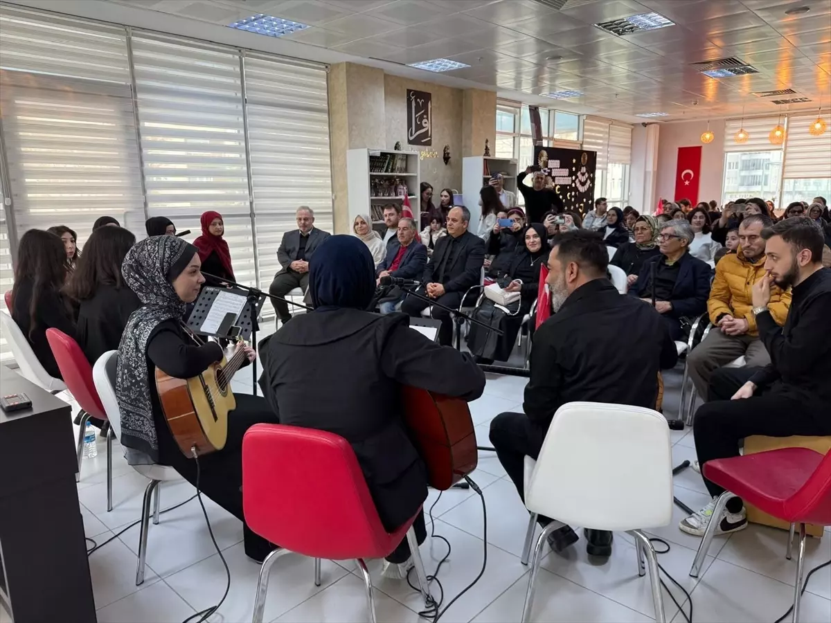 Bafra\'da Kış Konseri Coşkusu