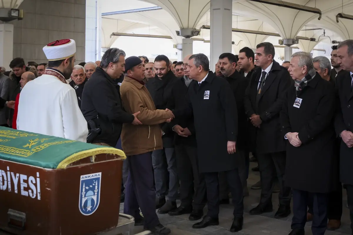 Serdar Özkanatoğlu Son Yolculuğuna Uğurlandı