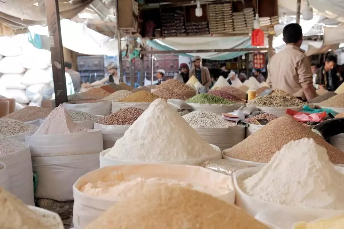 BM Dünya Gıda Programı Yemen\'de Faaliyetleri Askıya Aldı