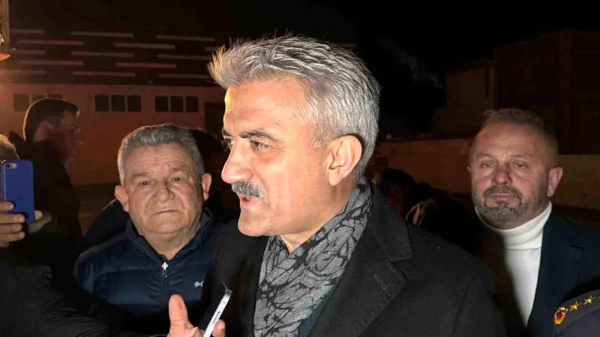 Düzce\'de Yangın Söndürme Çalışmaları Devam Ediyor