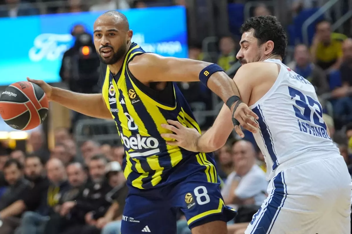 EuroLeague\'de Türk derbisini Fenerbahçe Beko kazandı