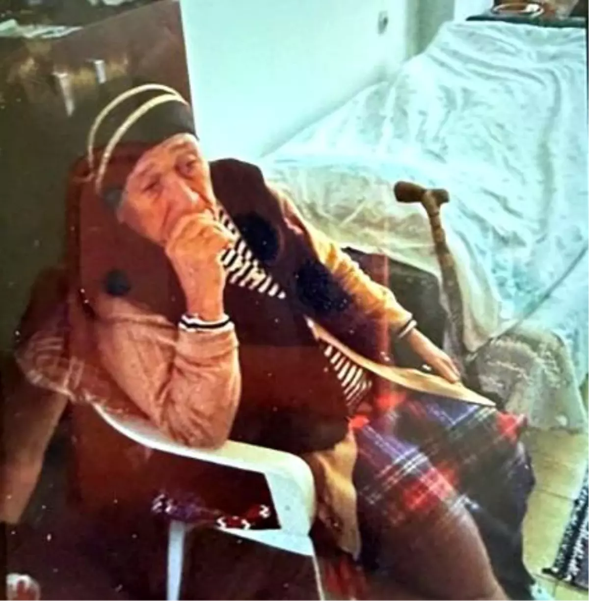 "Gezmeye" diye çıkardığı anneannesini öldürdü: 5 gözaltı