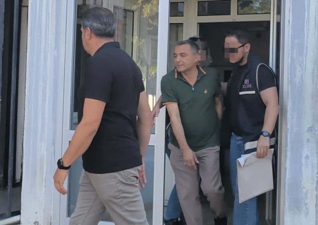 Manavgat Belediyesine yönelik 'rüşvet' davasında sanıklar dinlendi Manavgat Belediyesine yönelik 'rüşvet' davasında sanıklar dinlendi