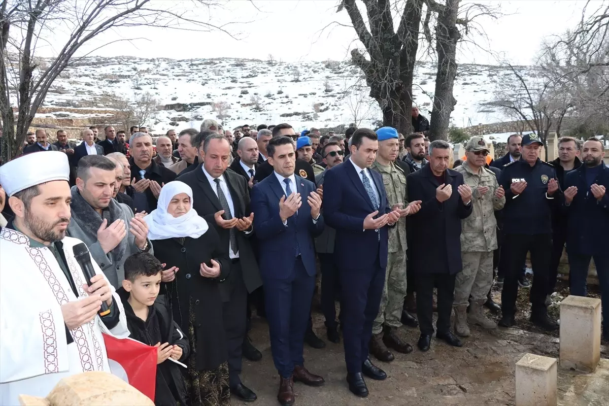 Mardin\'de 39 yıl önce terör örgütü PKK\'nın katlettiği 10 kişi anıldı
