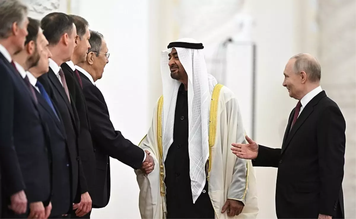 Putin ve Al Nahyan Moskova\'da Görüştü