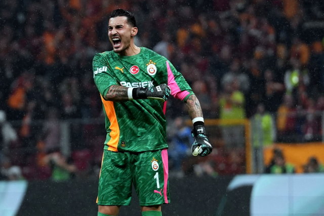 Şampiyonlar Ligi'nde Uğurcan Çakır fırtınası! Birçok dev kaleciyi geride bıraktı