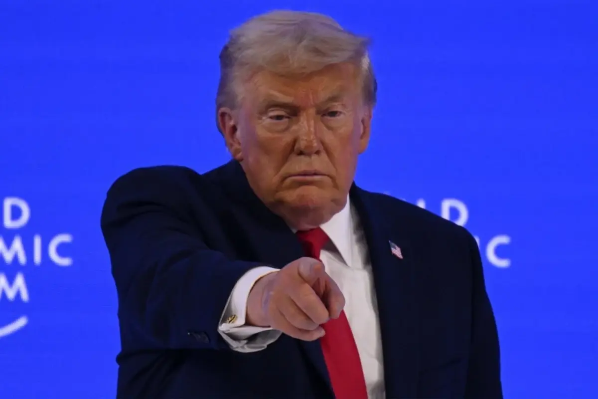 Trump Venezuela için aldığı yeni kararı resmen duyurdu