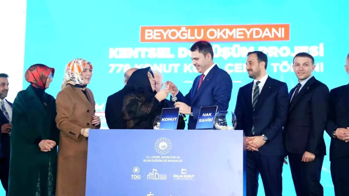 Bakan Kurum: "İstanbul\'umuzu kentsel dönüşümle yenileyeceğiz, sosyal konutlarla güçlendireceğiz"