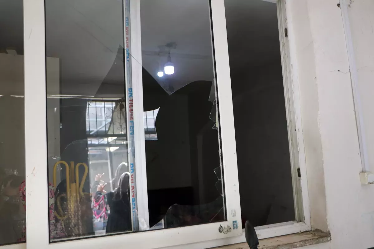 Adana\'da Kadına Şiddet: Tavayla Saldırı