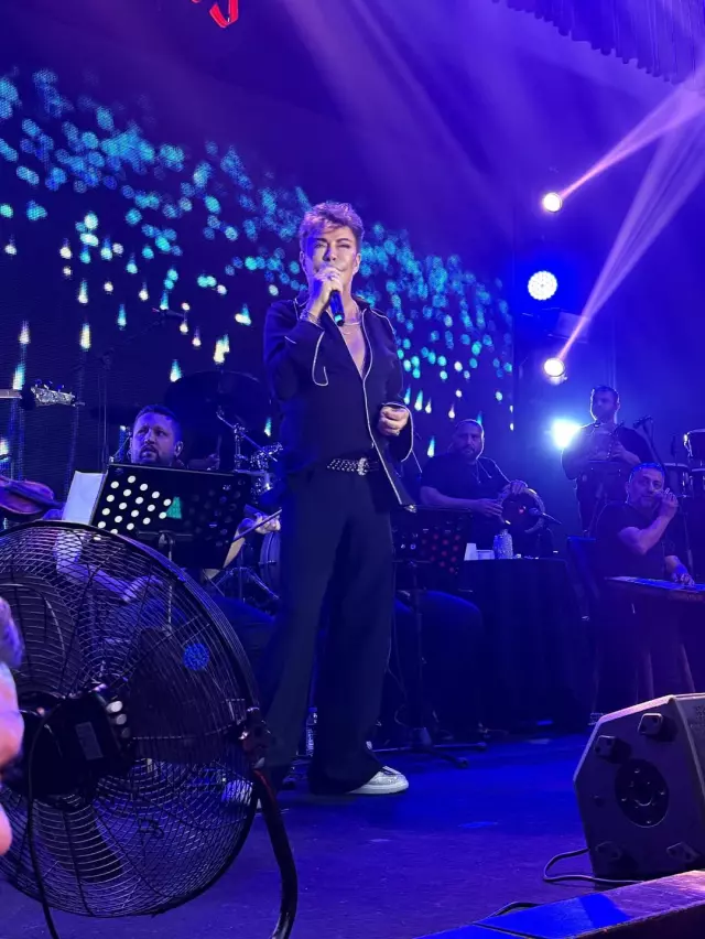 Ekranların renkli ismi Fatih Ürek kimdir? Ekranların renkli ismi Fatih Ürek kimdir?