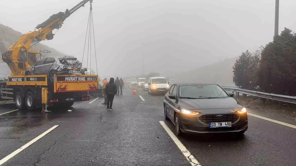 Feci Kaza: 2 Ölü, 11 Yaralı