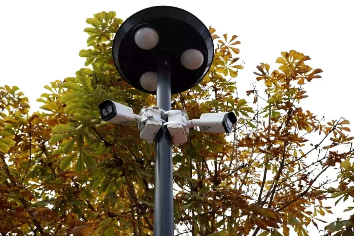 İnegöl\'de şehir güvenliği "Akıllı Şehir" uygulaması ile güçleniyor