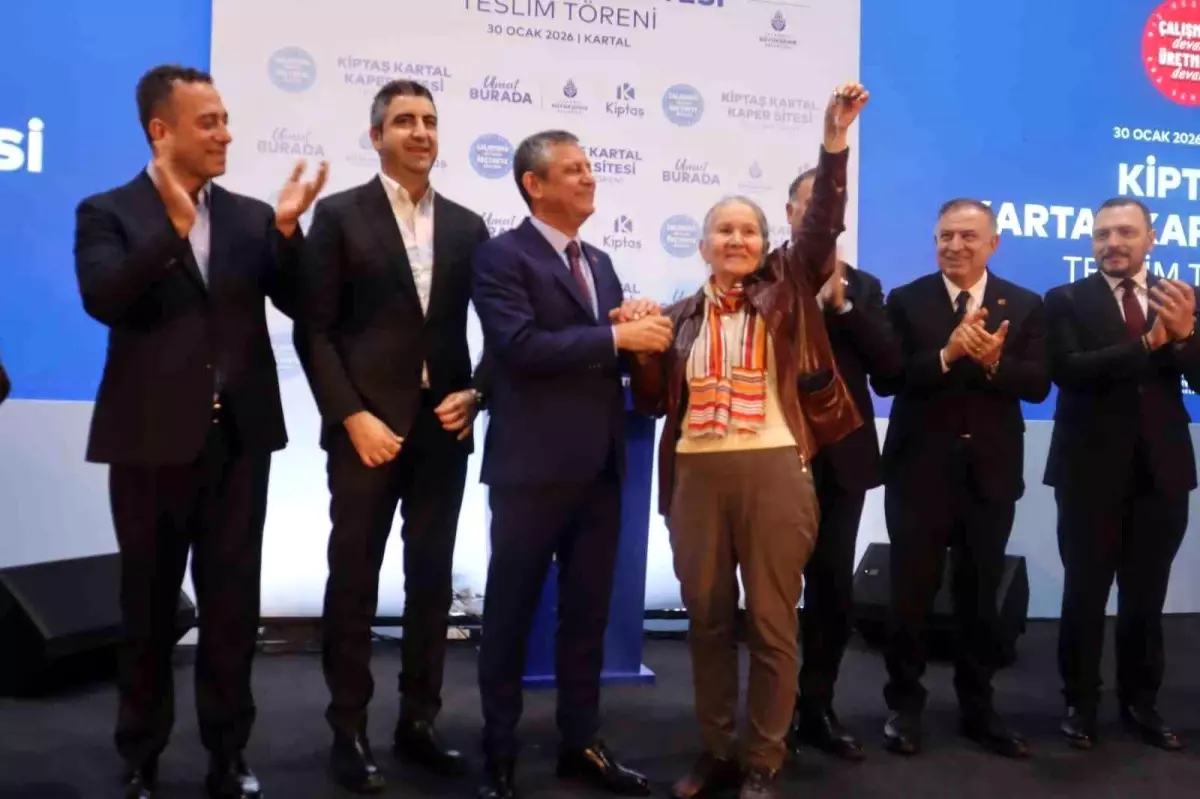 Kartallılar KİPTAŞ Kaper Sitesi\'nde yeni evlerine kavuştu