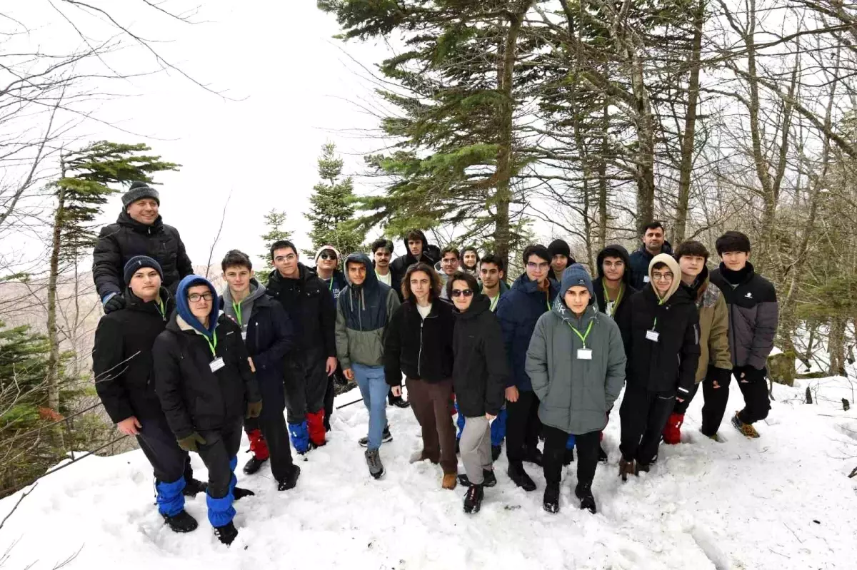 Osmangazi\'de dersane öğrencileri Uludağ kampıyla ödüllendirildi