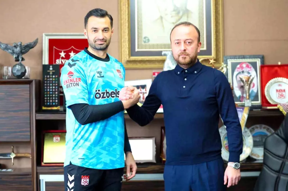 Sivasspor Gökhan Akkan\'la Anlaştı
