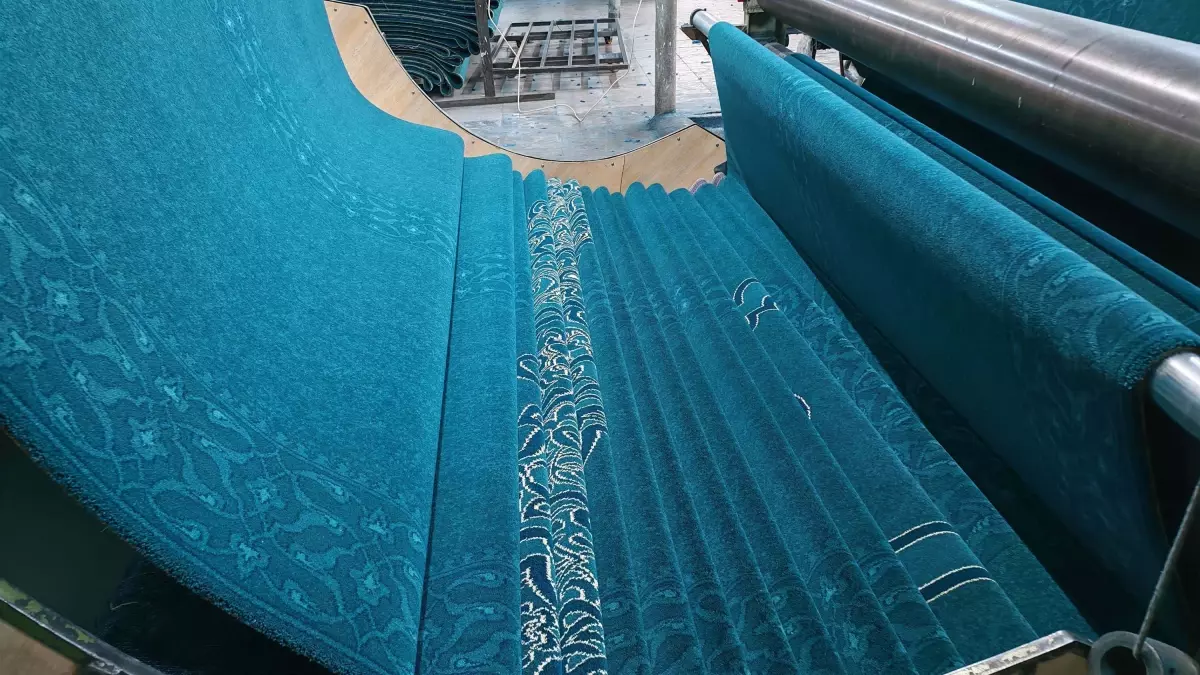 Tokyo Camisi\'ne Yeni Halılar Geliyor