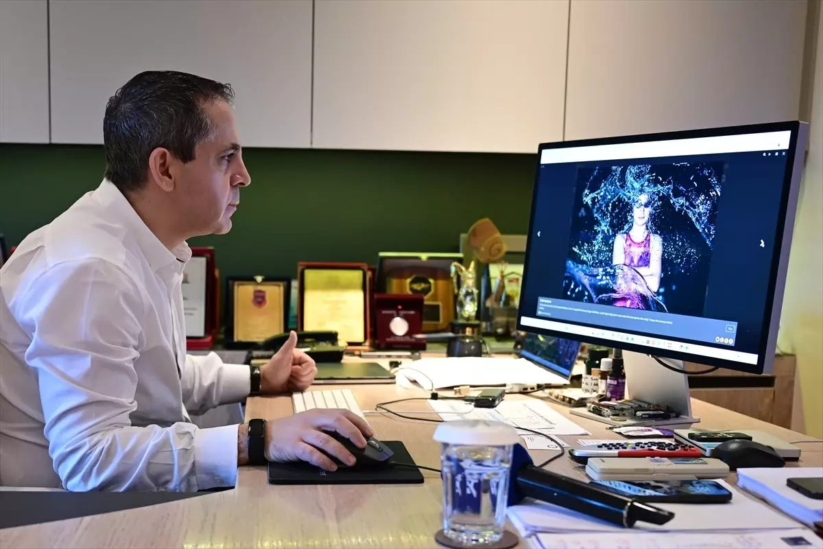 TÜROFED Başkanı Yağcı Yılın Kareleri Oylamasına Katıldı