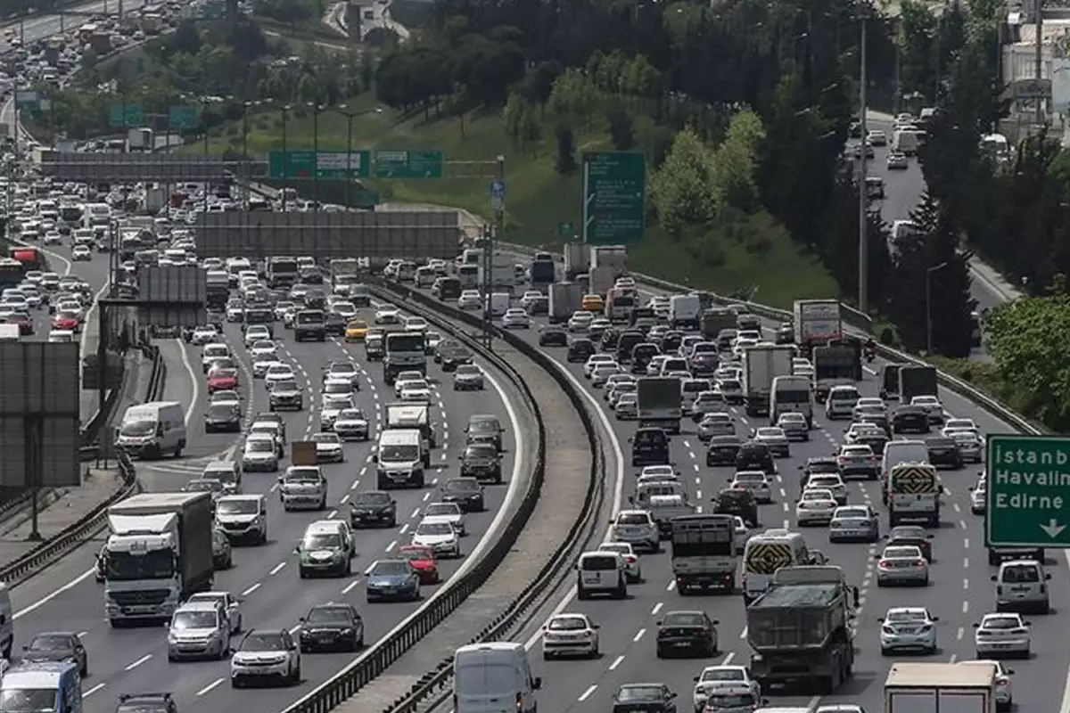 Akaryakıta anahtar bıraktıracak üçlü zam