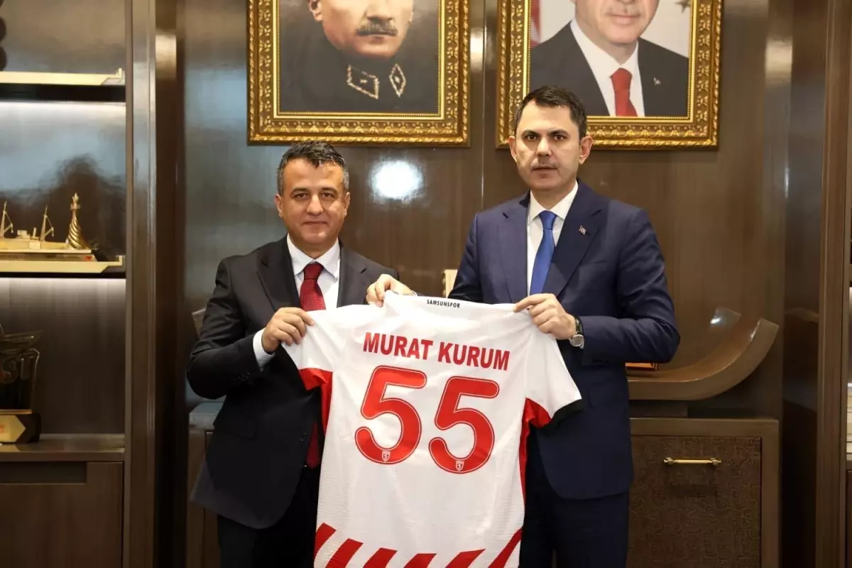 Başkan Halit Doğan, Bakan Murat Kurum\'a Samsun projelerini anlattı