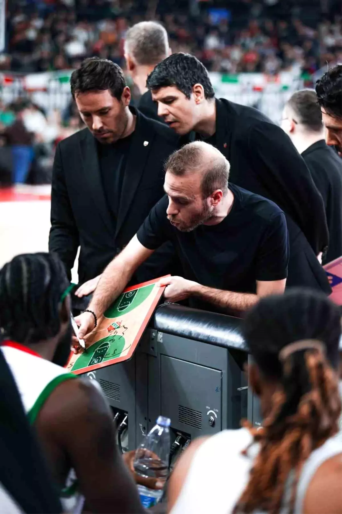 Karşıyaka, Fenerbahçe\'ye 55-91 Mağlup