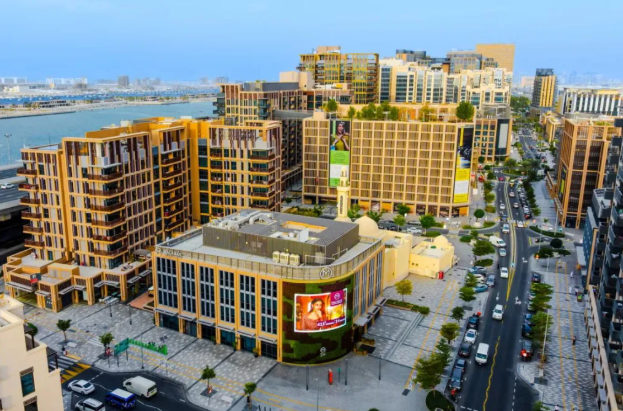 Dubai'den dudak uçuklatan proje: Altınla kaplı ilk cadde geliyor