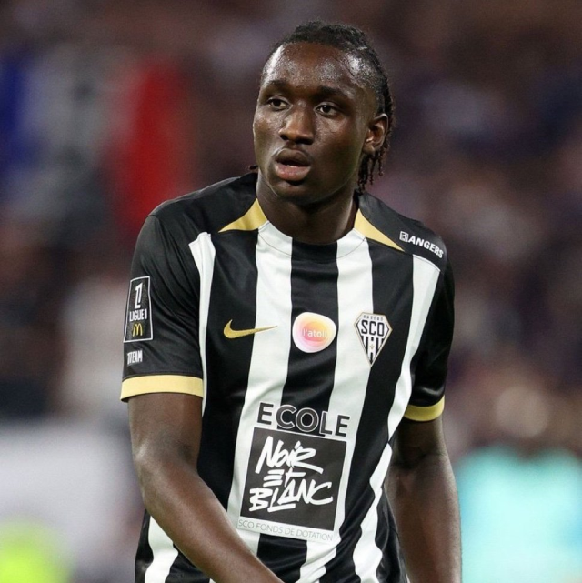 Fenerbahçe 19 yaşındaki yıldızla anlaştı! İşte ödenecek rakam Fenerbahçe 19 yaşındaki yıldızla anlaştı! İşte ödenecek rakam