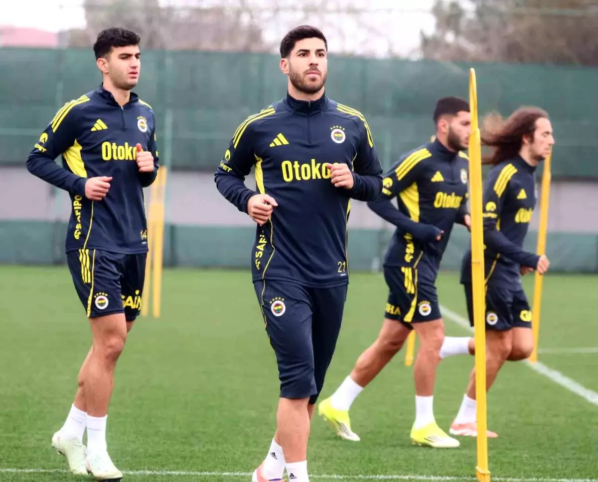 Fenerbahçe Kocaelispor Maçına Hazırlanıyor