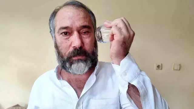 Çay bardağı dehşet saçtı! 'Küfürlü konuşmayın' diye uyardı, gözünden oldu