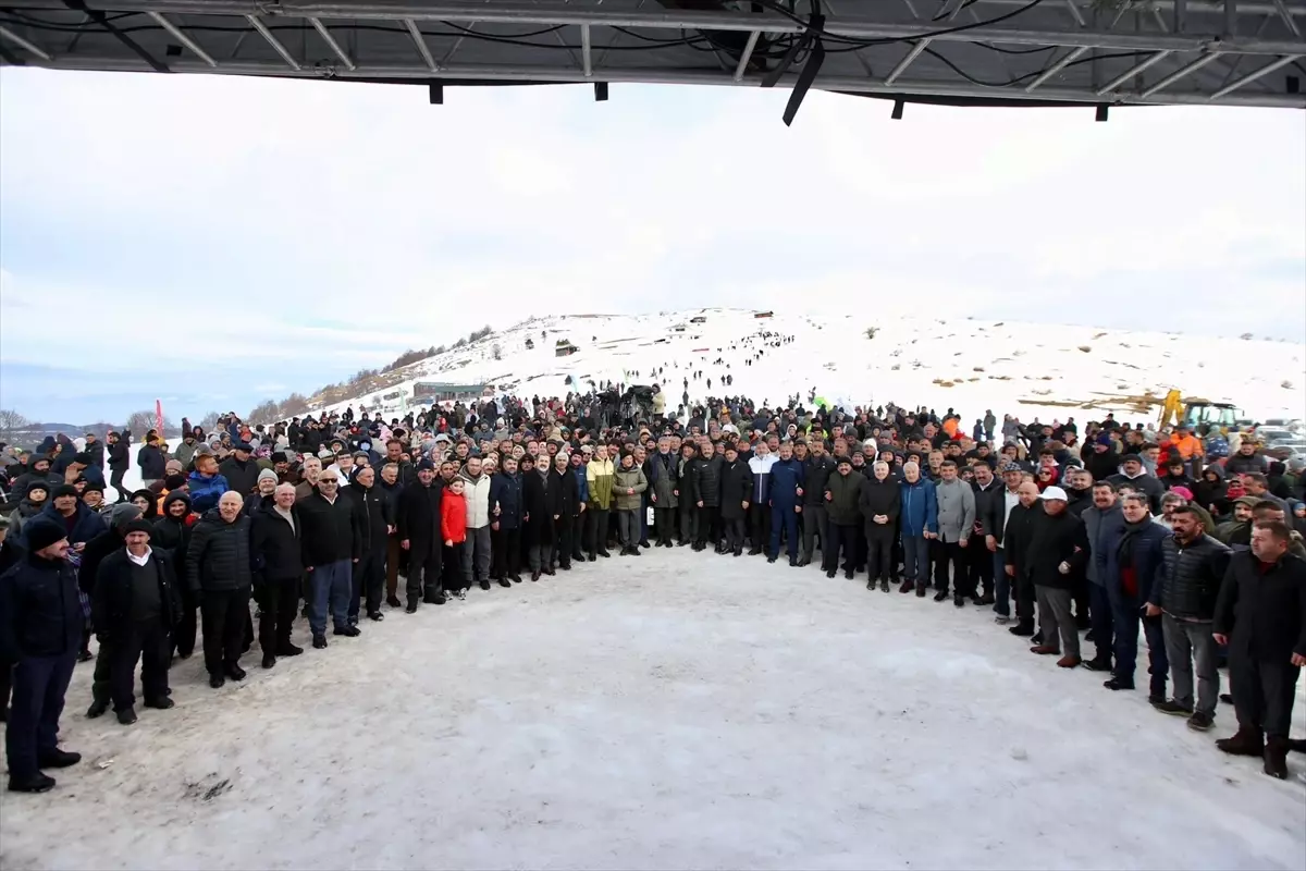 Akkuş\'ta Kar Festivali Coşkuyla Gerçekleşti