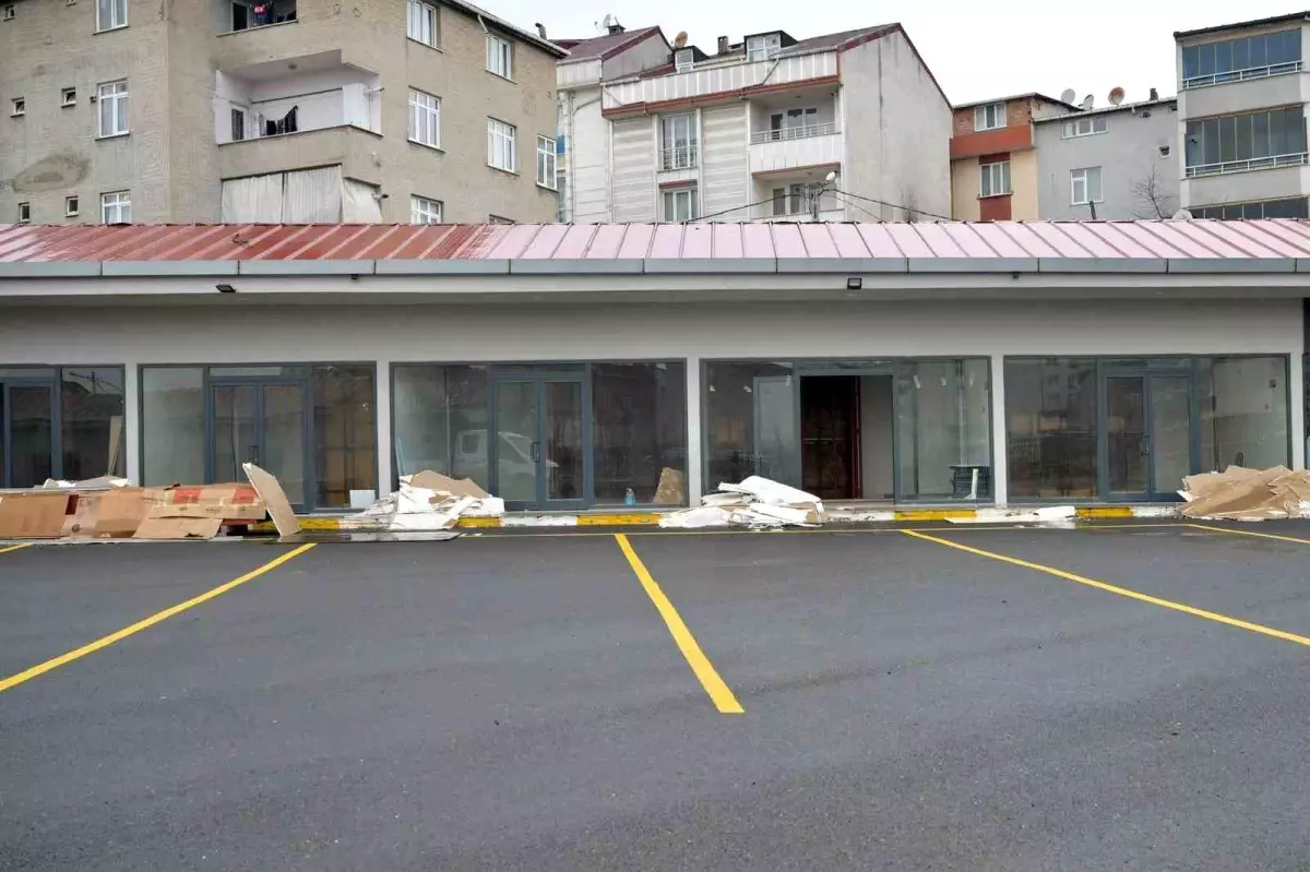 Türkiye\'nin ilk 112 Komuta Merkezi Esenyurt\'ta hayata geçiyor