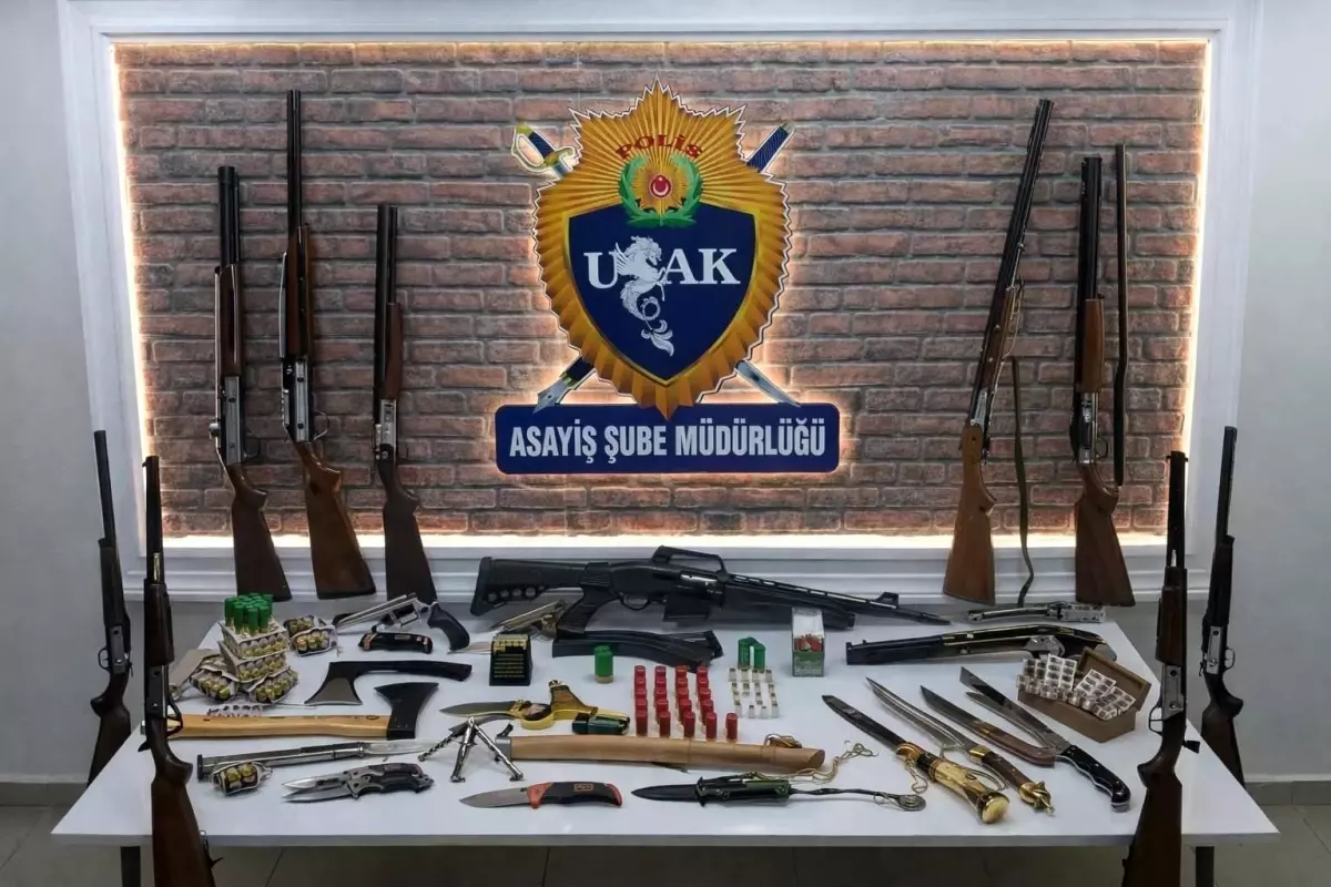 Uşak\'ta Silah ve Mühimmat Operasyonu