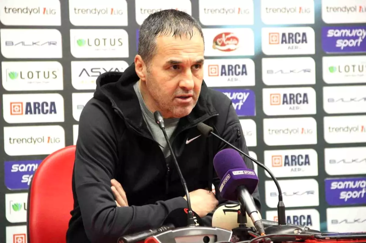 Yalçın Koşukavak: \'87. dakikada penaltıyla mağlup olmak üzücü\'